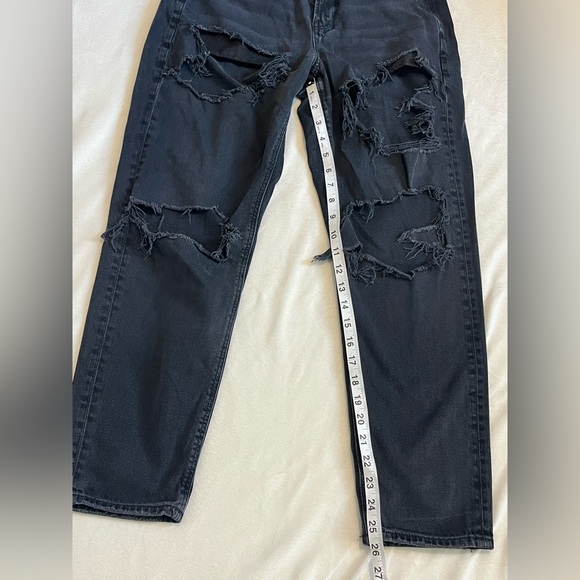 American Eagle Mom Jeans Relaxed Distressed Women’s Black Jeans Size 6 - Picture 7 of 16
